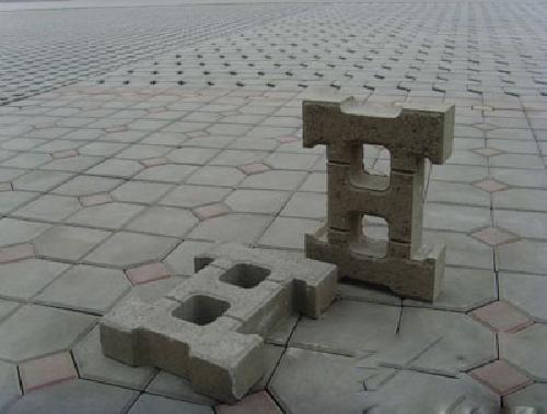 洛陽護(hù)坡磚